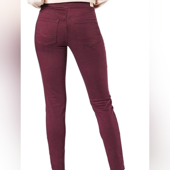 Levi’s totally shaping pull on skinny jeans Burgundy Size 27x30 - Picture 4 of 14